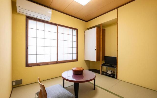 素泊まり宿　瑞宝荘
