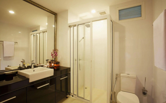 BTR Suites Hotel