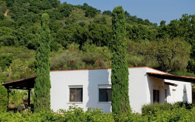 Apartment Near Arco Naturale Beach