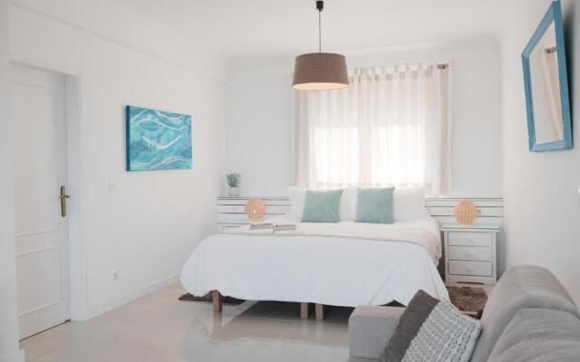 Laneez Ericeira Surf House - Hostel