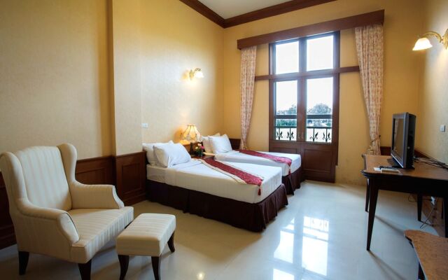 Chateau de Khaoyai Hotel & Resort