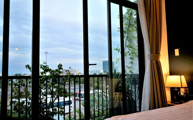 Oasis Hotel & Apartment