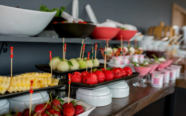 Farrys Boutique Hotel & Beach Club