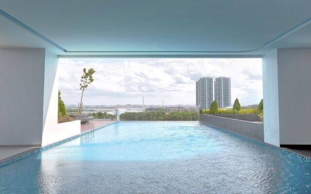 Midvalley Southkey Marina Residence By Elvis