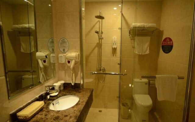 GreenTree Inn Lianyungang Ganyu South Station Express Hotel