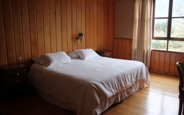 Mitico Puelo Lodge