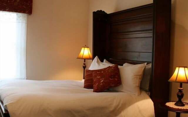 Rossmount Inn