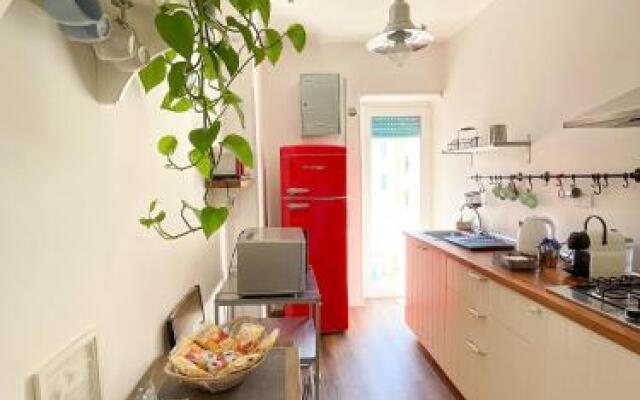 Eufonia Vinyl Friendly Apartment