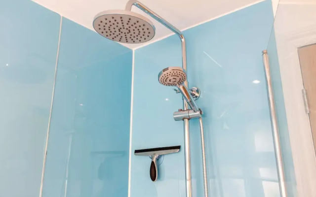 Host Stay Farningham Residence