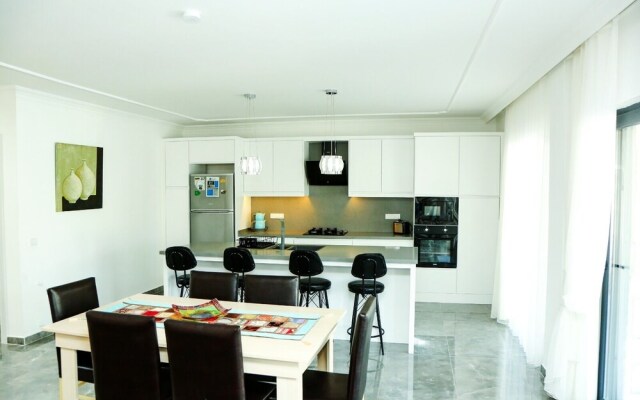 Remarkable Private 4-bed Villa in Dalyan With Pool