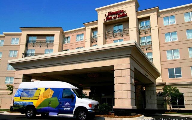 Hampton Inn & Suites Washington-Dulles International Airport