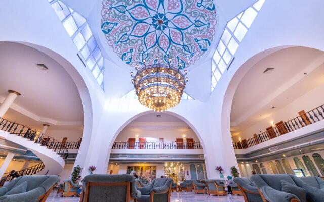 Desert Rose Resort