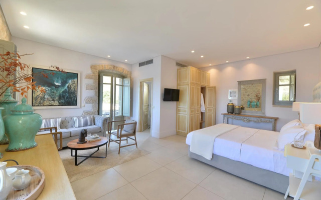 Akrolithi Boutique Hotel