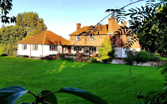 Iffin Farmhouse Accommodation