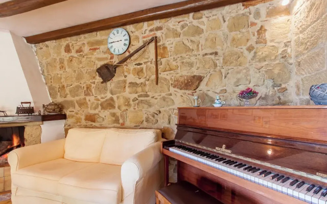 Villa Olmo With Private Pool