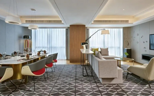 Holiday Inn Guangzhou South Lake