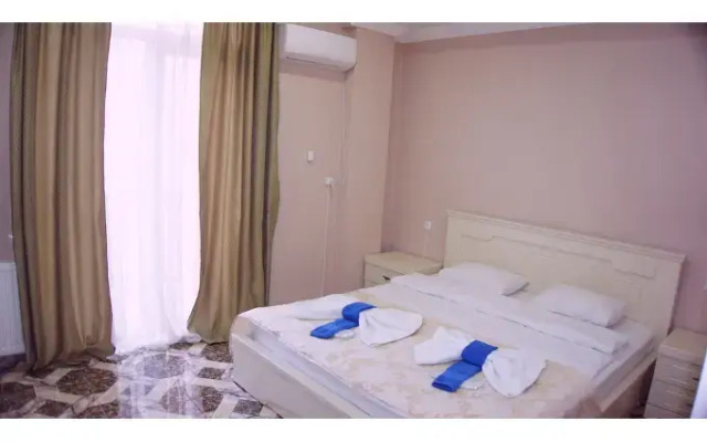 Elite Lux Hotel