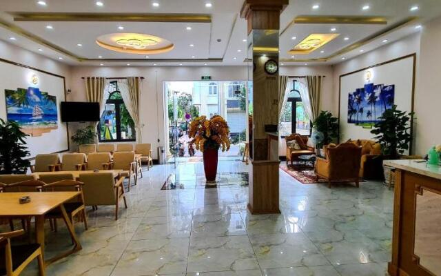 Hoang Gia Hotel Con Đao