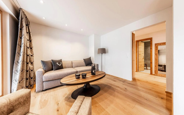 Unique Alpic style apartment in the heart of Davos