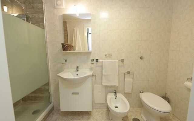 Plateia Apartment