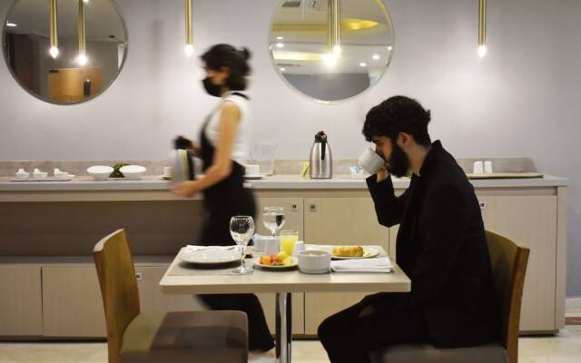 Hotel MS Alto Prado