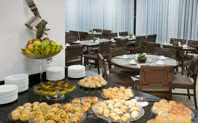 BH Jaraguá Hotel