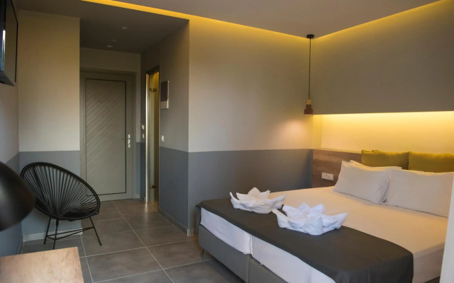 Golden Star Hotel - Adults Only (+16)