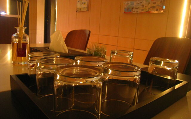 Formosa Boulevard Station Garden Hotel