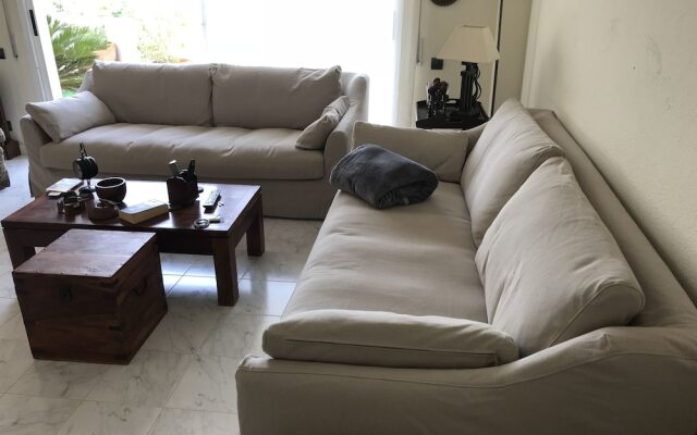 Casa Primera Línea de Mar Cala Balmins