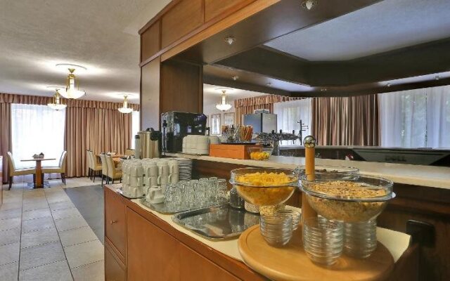 Active & Wellness Hotel Subterra