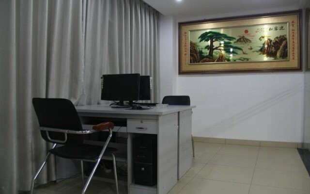 Hongyunlai Business Hotel