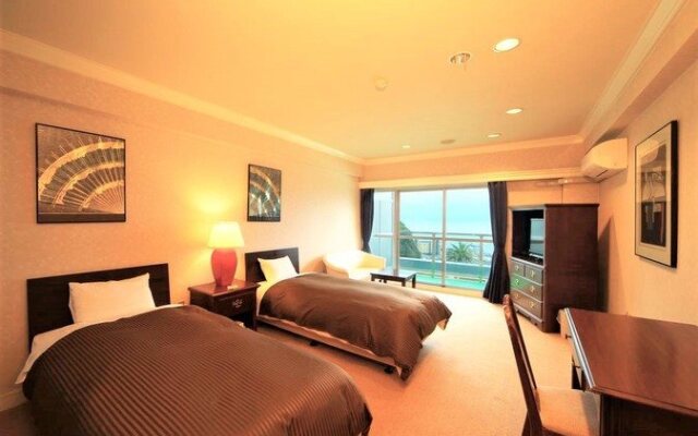 Kamogawa Hills Resort Hotel