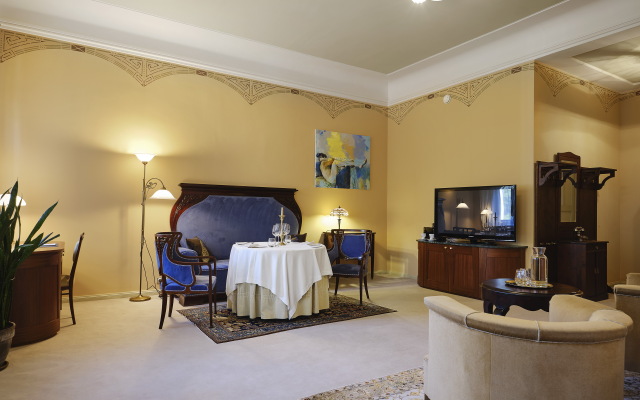 Ресторан и отель «Вилла Аменде»