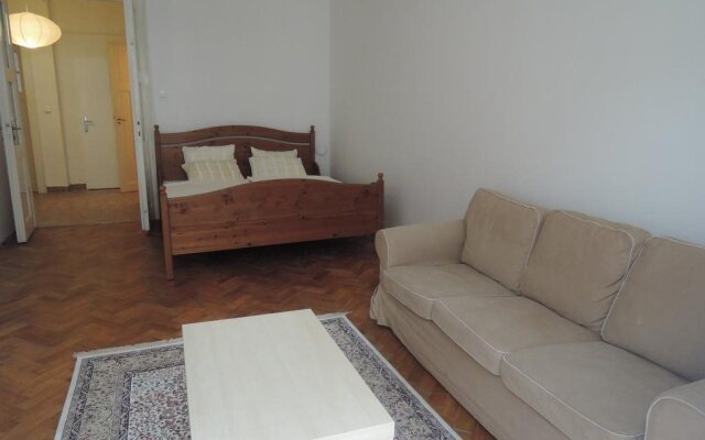 Eliska Old Town Apartments