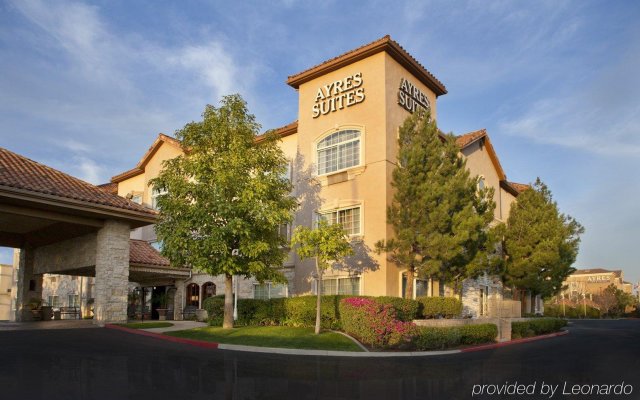 Ayres Suites Ontario at the Mills Mall - Rancho Cucamonga