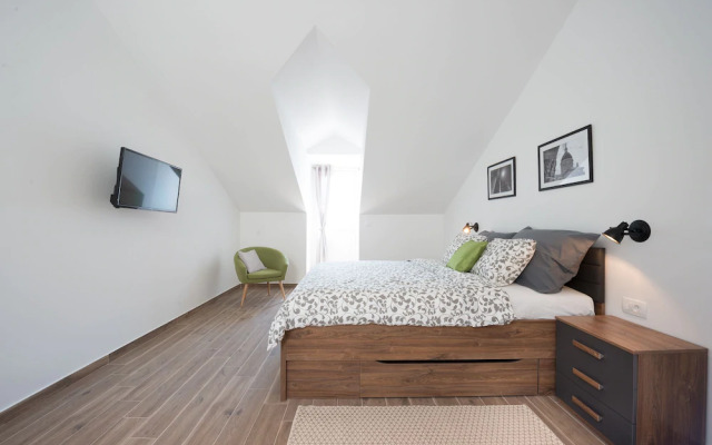 Apartment Horizon