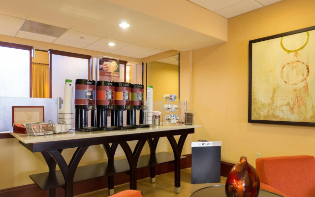 Hampton Inn & Suites Spartanburg-I-26-Westgate Mall