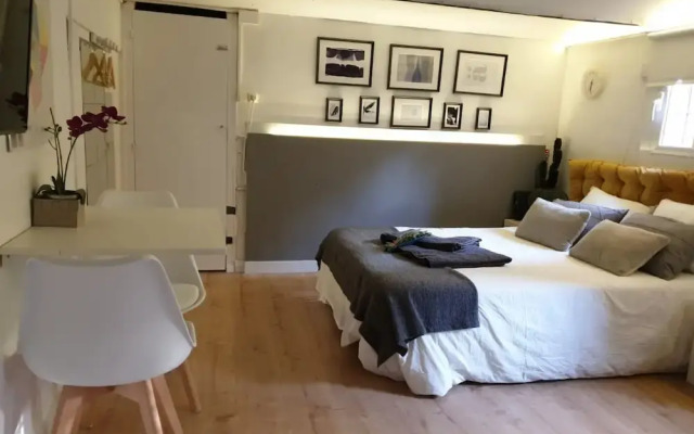 New Studio Just Renovated Center BCN