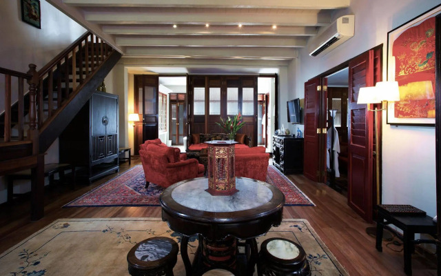 Seven Terraces Hotel