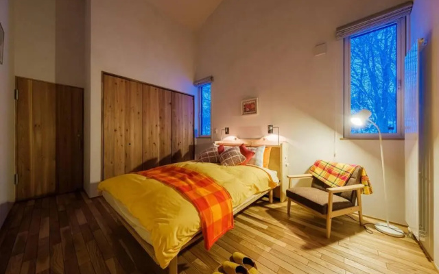 6ty6 Vacation Home – Guest Rooms – Niseko