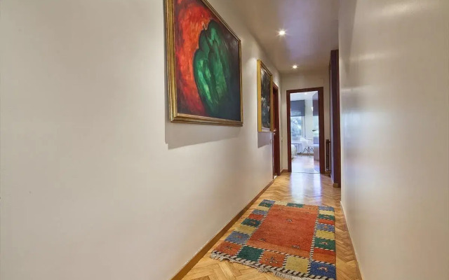 My Space Barcelona- Bonanova for 8 people