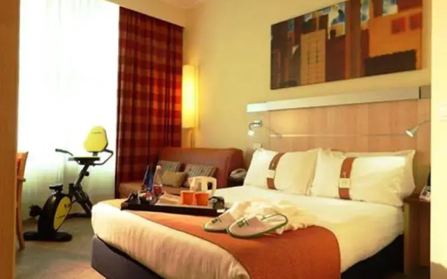 Отель Holiday Inn Bologna Fiera