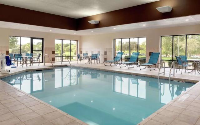 Hampton Inn West Des Moines Lake Drive