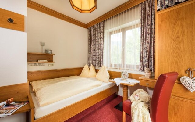 Kur- und Sporthotel Garni Alpenhof