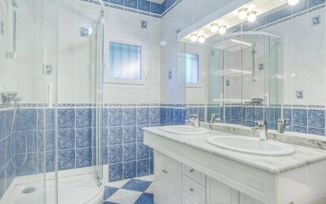 Appartement Saint-Jean-De-Luz, 4 Pièces, 8 Personnes - Fr-1-4-499