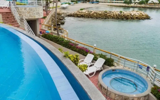 Ecusuites Salinas Resort 7F Departamento Piscina