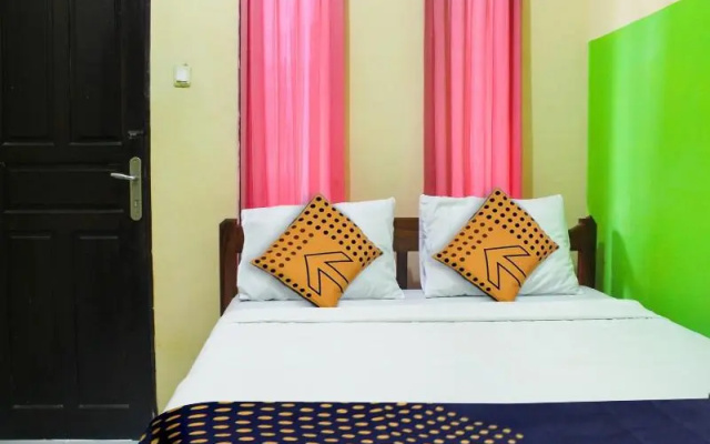 SPOT ON 91227 Al Bayt Syariah Guest House