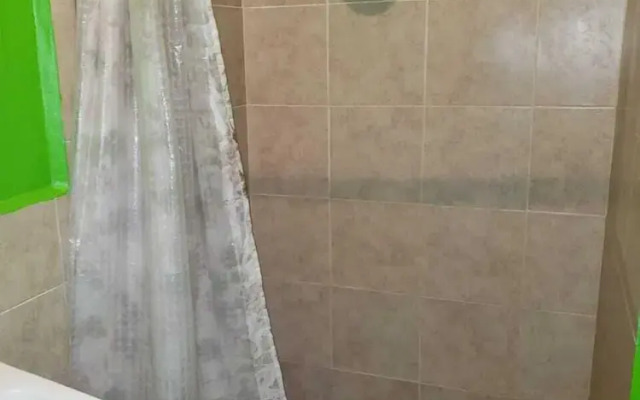 Hostal Guacamayos