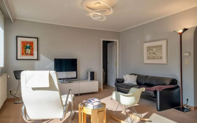 Balcony Views & Comfort