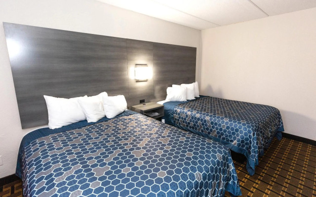 Coratel Inn & Suites Mankato